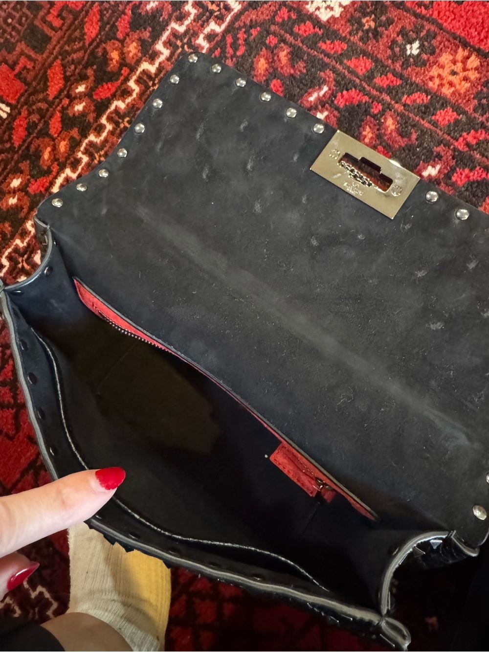 Valentino Garavani Rockstud Shoulder Bag - Picture 8 of 10